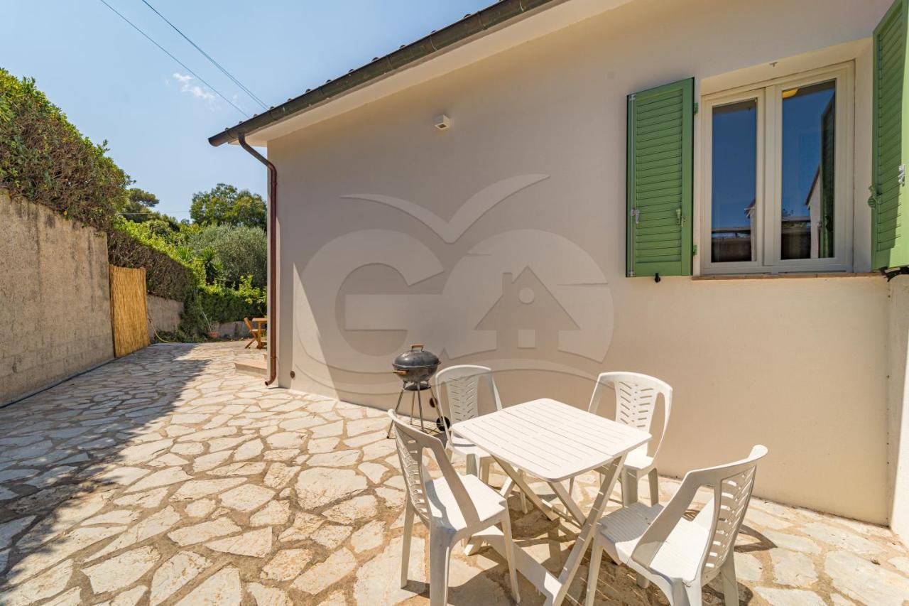 A Casa Di Massi - Goelba Apartment Portoferraio Ngoại thất bức ảnh